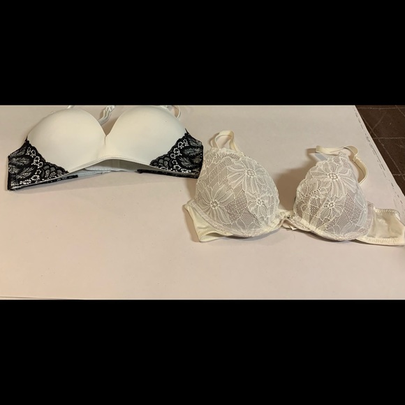 Auden Other - Bundle Bras 32A and 34A Maidenform and Auden